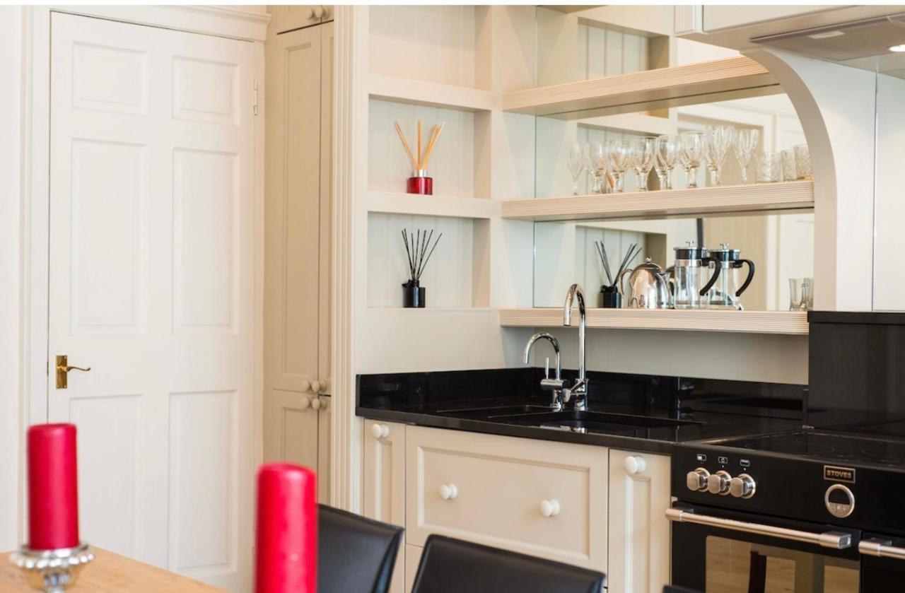 Luxurious City Centre Self Catering Apartment Эдинбург Экстерьер фото